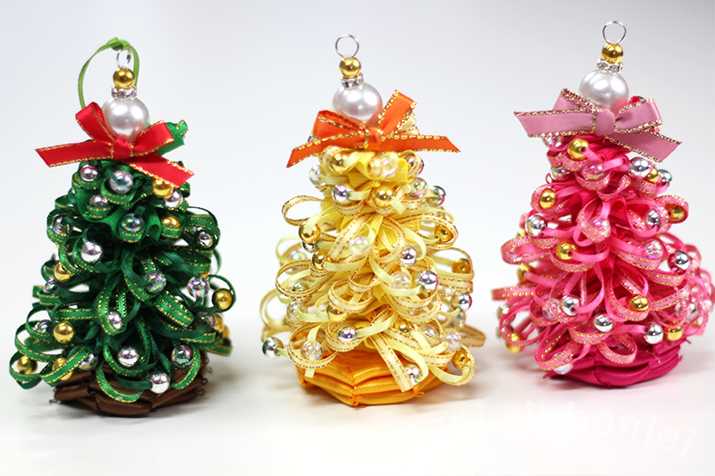 ビーズのクリスマスツリー オーナメント